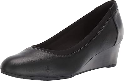 clarks women's berry loafer flat