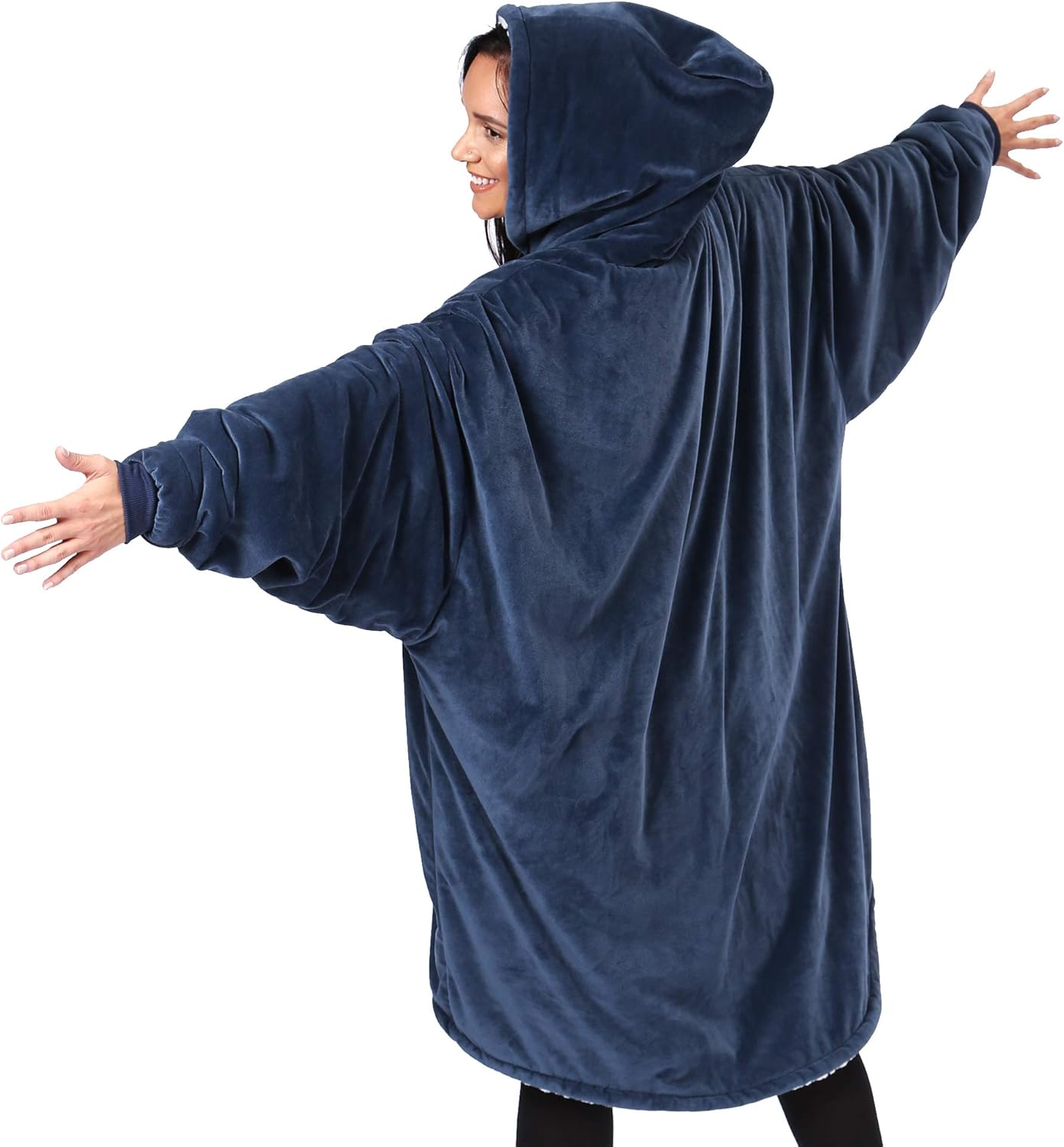 THE COMFY Original | Oversized Microfiber & Sherpa Wearable Blanket, Seen On Shark Tank, One Size Fits All Blue: Home & Kitchen