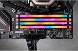 Corsair Vengeance RGB PRO DDR4 128 GB 4x32 GB 288-Pin DIMM 3200 C16 view 5