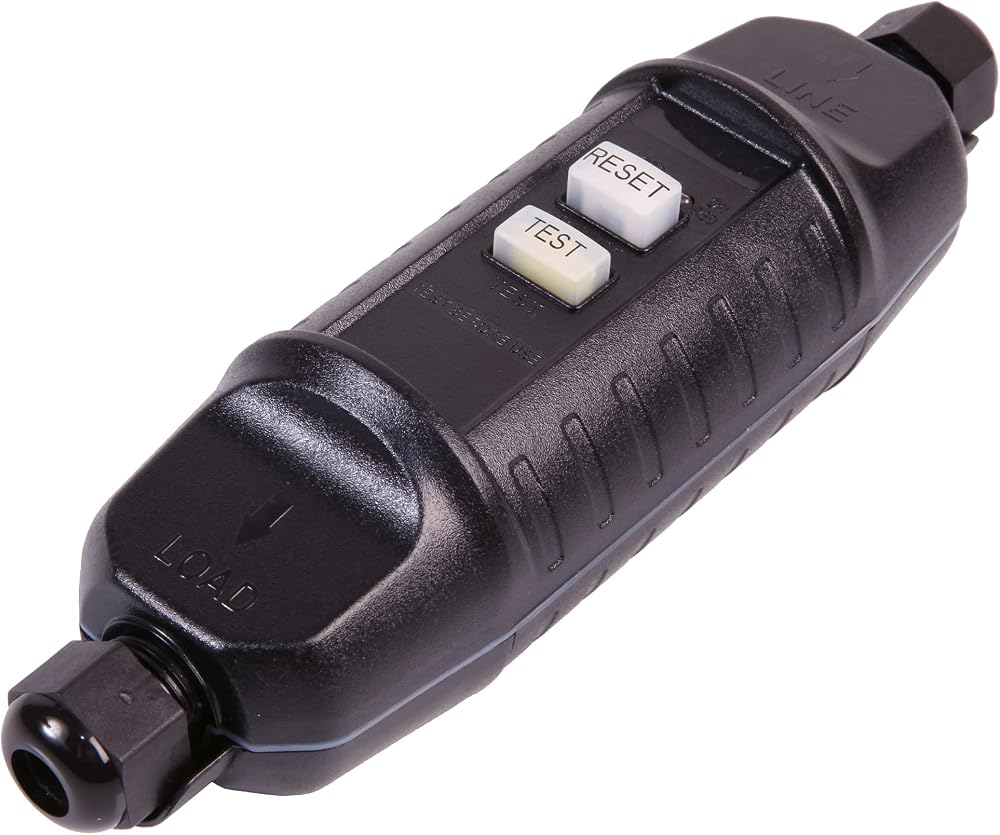 PRO ELEC PEL00414 13A Inline RCD IP66 Rewireable UK Outlet 30A Trip
