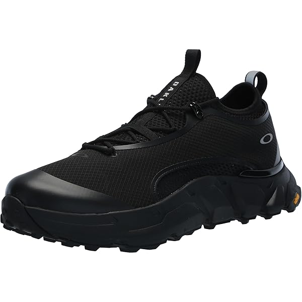Amazon.com | Oakley Men's Light Breathe Sneaker, Triple