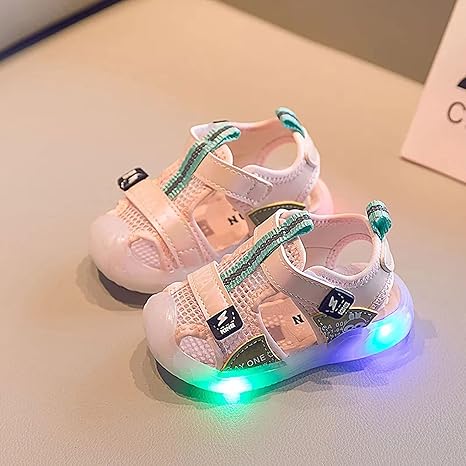 Amazon Co Jp 子供のスニーカーのトレーナーの靴ledライト通気性夏の屋外のビーチスポーツサンダルスリップ反衝突 Size 18 Color ピンク ホーム キッチン
