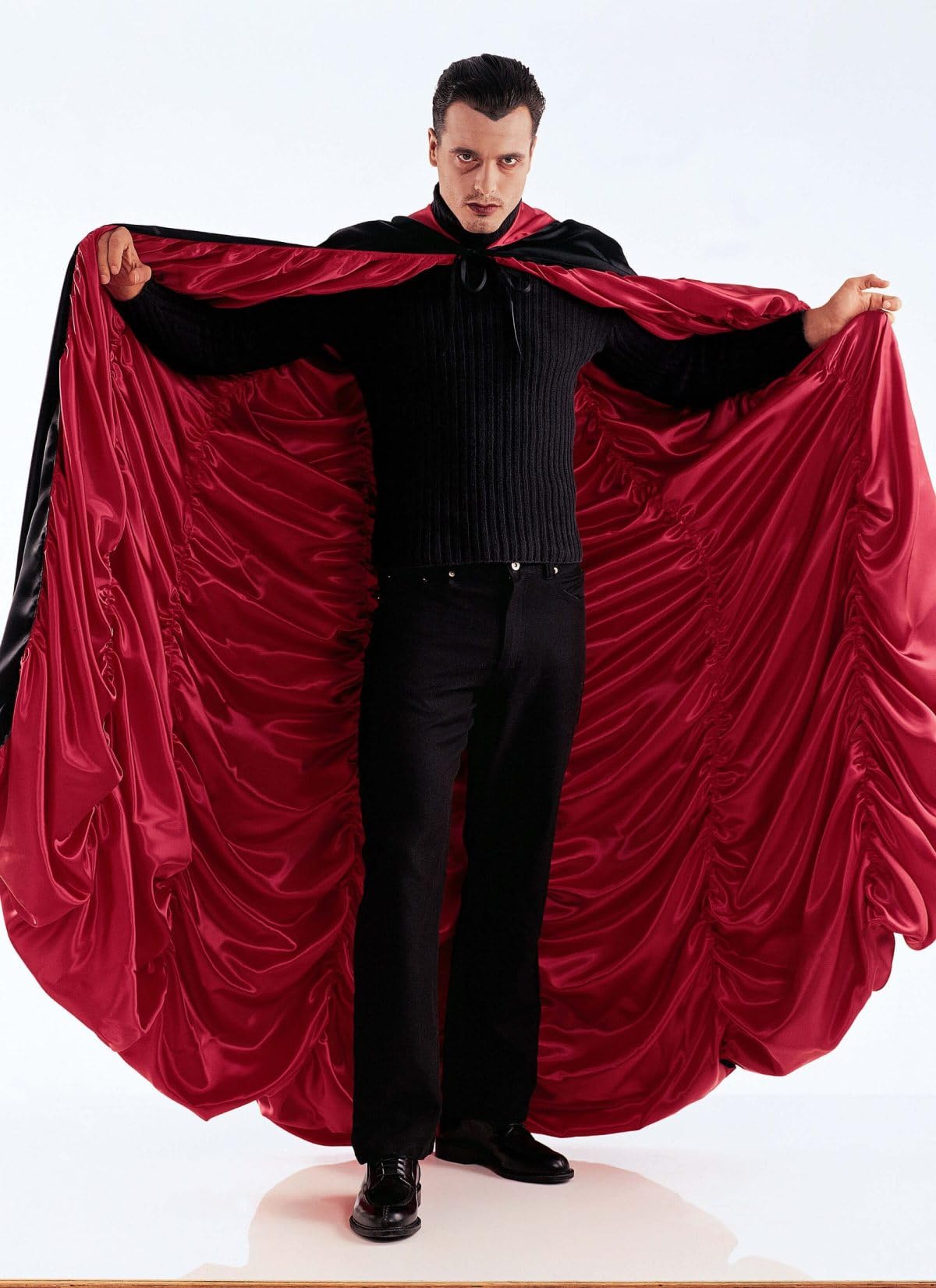 McCall's M4139 Misses'/Men's/Teen Boys' Lined & Unlined Cape Costumes Pattern OSZ (One Size)