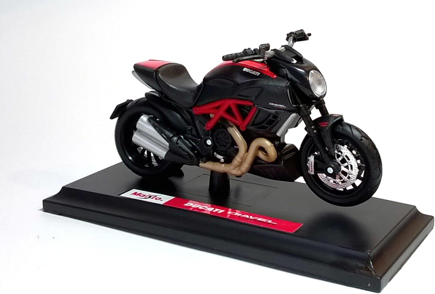maisto ducati diavel carbon