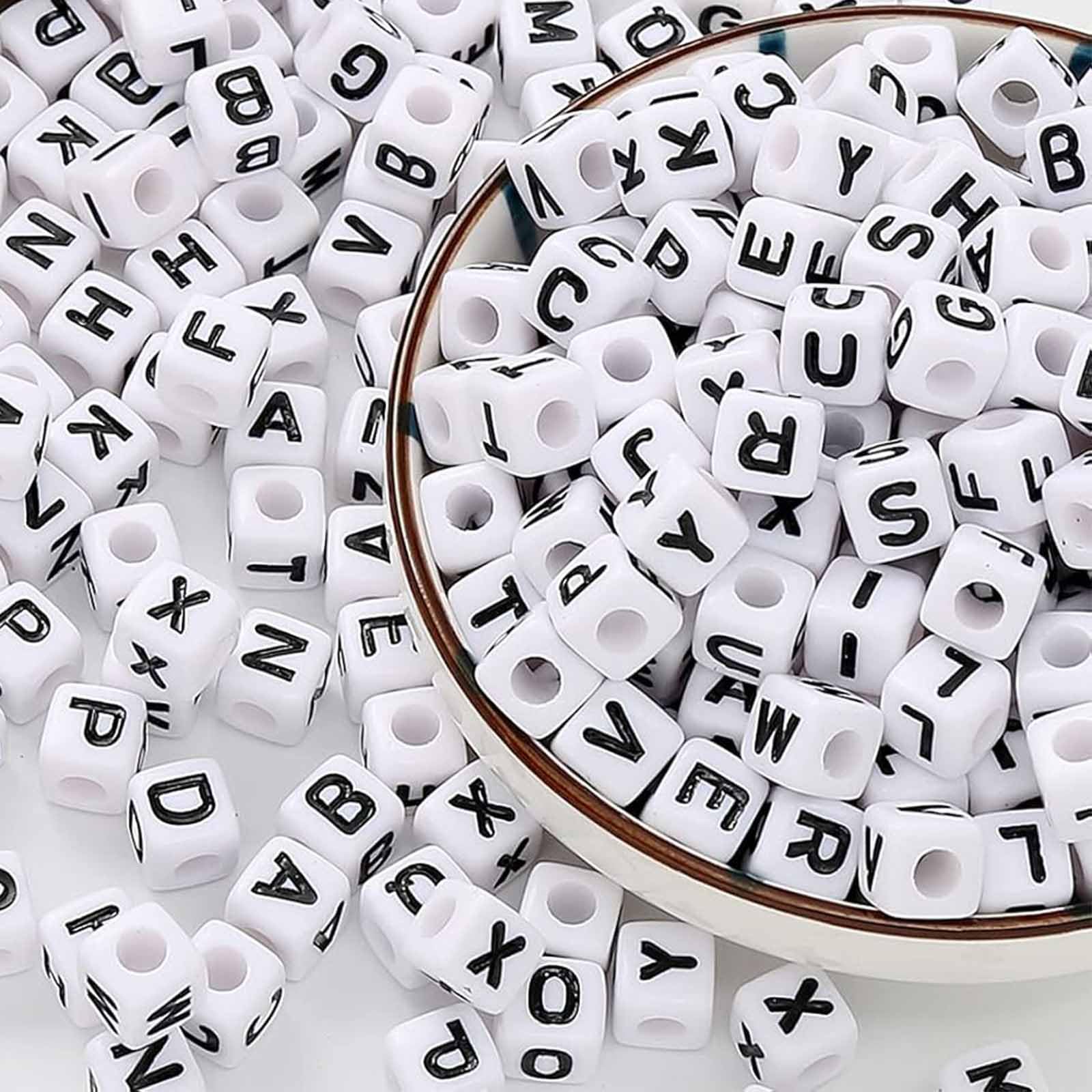 HERZWILD Letter Beads for Threading Approx. 400 Pieces 8 x 8 mm CubeLetter Bead Craft Bead Letters A-Z Beads for Jewellery Crafts (8 x 8 mm)