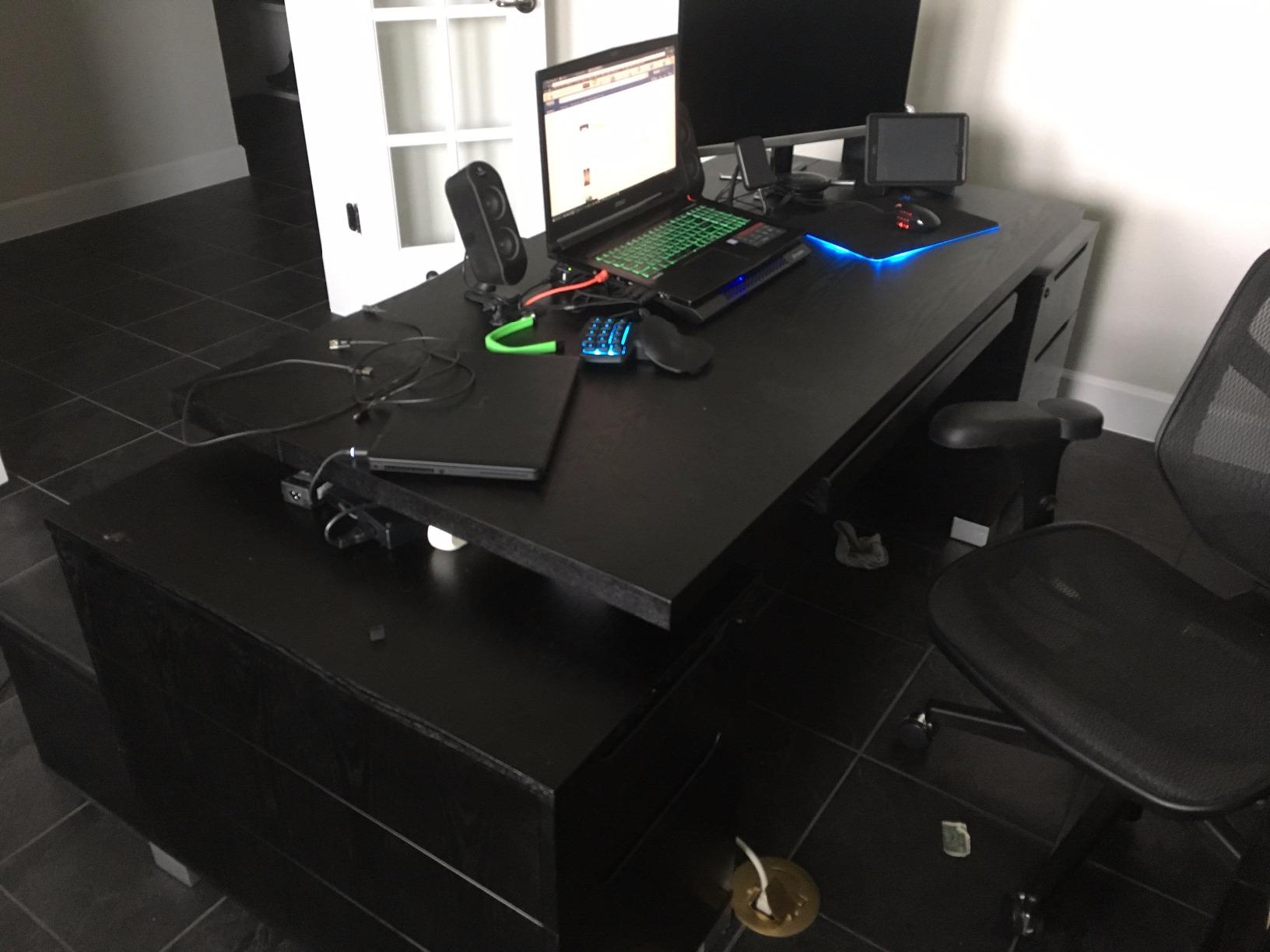 86/mo Finance Ford Executive Modern Desk with Filing