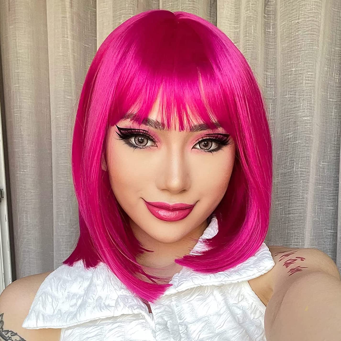YEESHEDO Women's Short Bob Hot Pink Wigs Straight with Bangs Colorful Hair Cosplay Party Halloween Costume Replacement Wig for Girls Heat Resistant Synthetic Natural As Real Hair 12" (Hot pink)