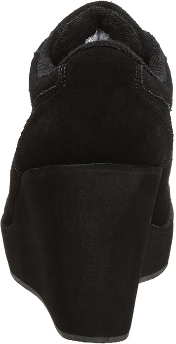 volatile women's cash wedge sneaker