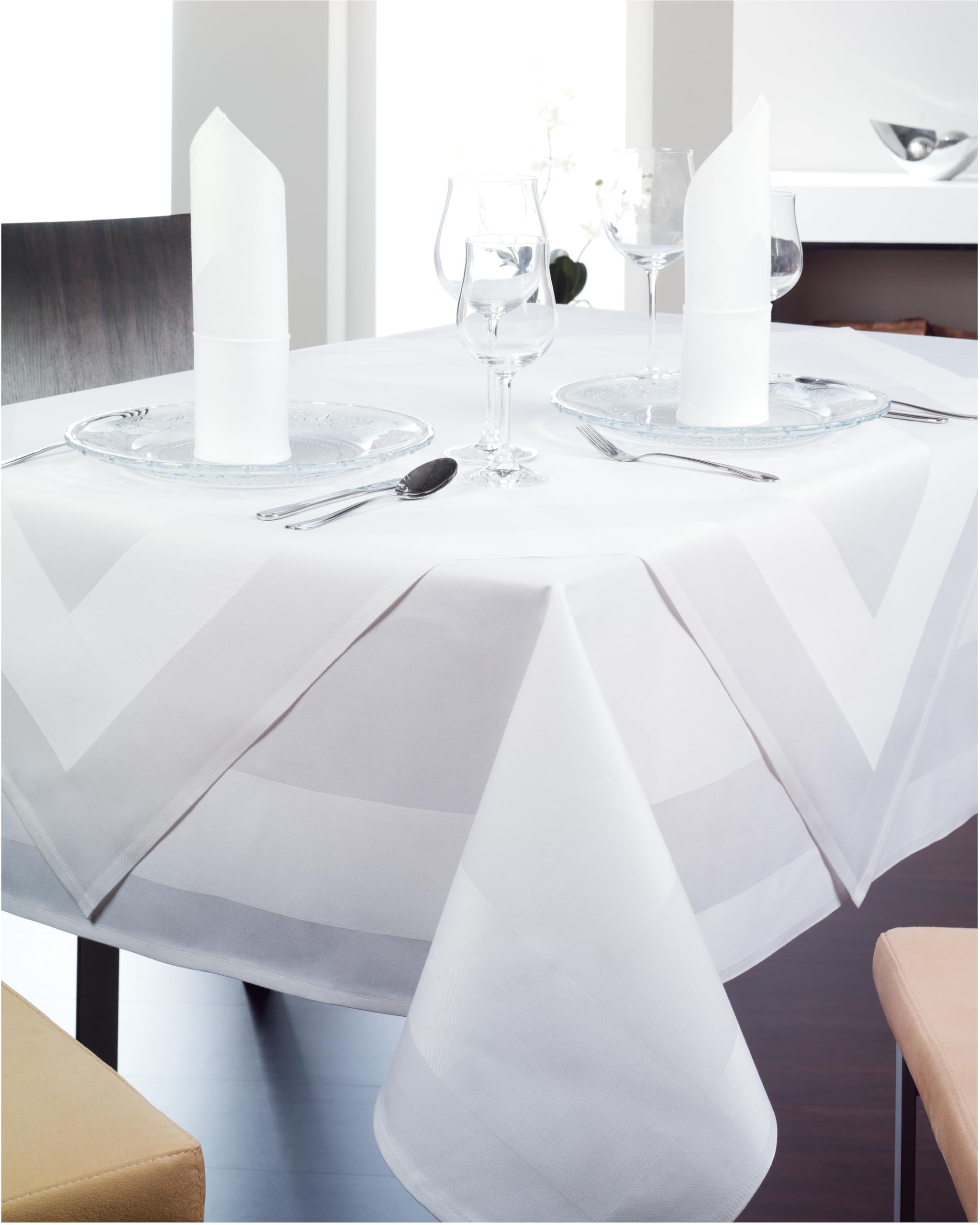 texpot Damask rectangular tablecloth, 140 x 200 cm, white satin edge, 100% cotton, table linen