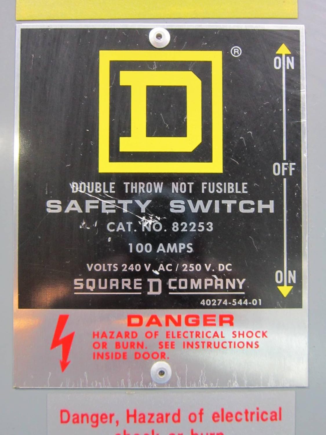 Square D 82253 Double Throw Safety Switch 100 Amp 240V Manual Transfer Switch E1 Industrial