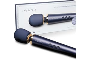 Le Wand Petite Personal Massager, 10 Powerful Rumbly Vibration Speeds & 6 Patterns, USB Rechargeable & Cordless, Travel Frien