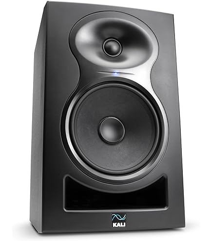 Amazon.com: Focal Alpha 80 Evo 8-inch Powered Studio Monitor