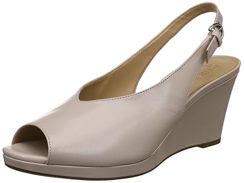 stores that carry naturalizer shoes