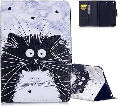 Photo Libre De Droit De Chat Noir Et Blanc Couché Sur Le