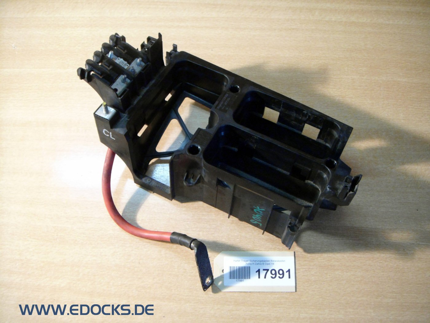 Fuse Box Holder with Relay Box Astra H Zafira B Opel: Amazon.co.uk: Car &  Motorbike