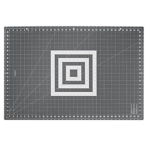 Fiskars 193910-1001 Folding Cutting Mat Grey