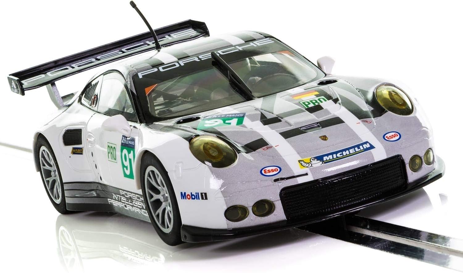scalextric le mans 24 hour porsche 911