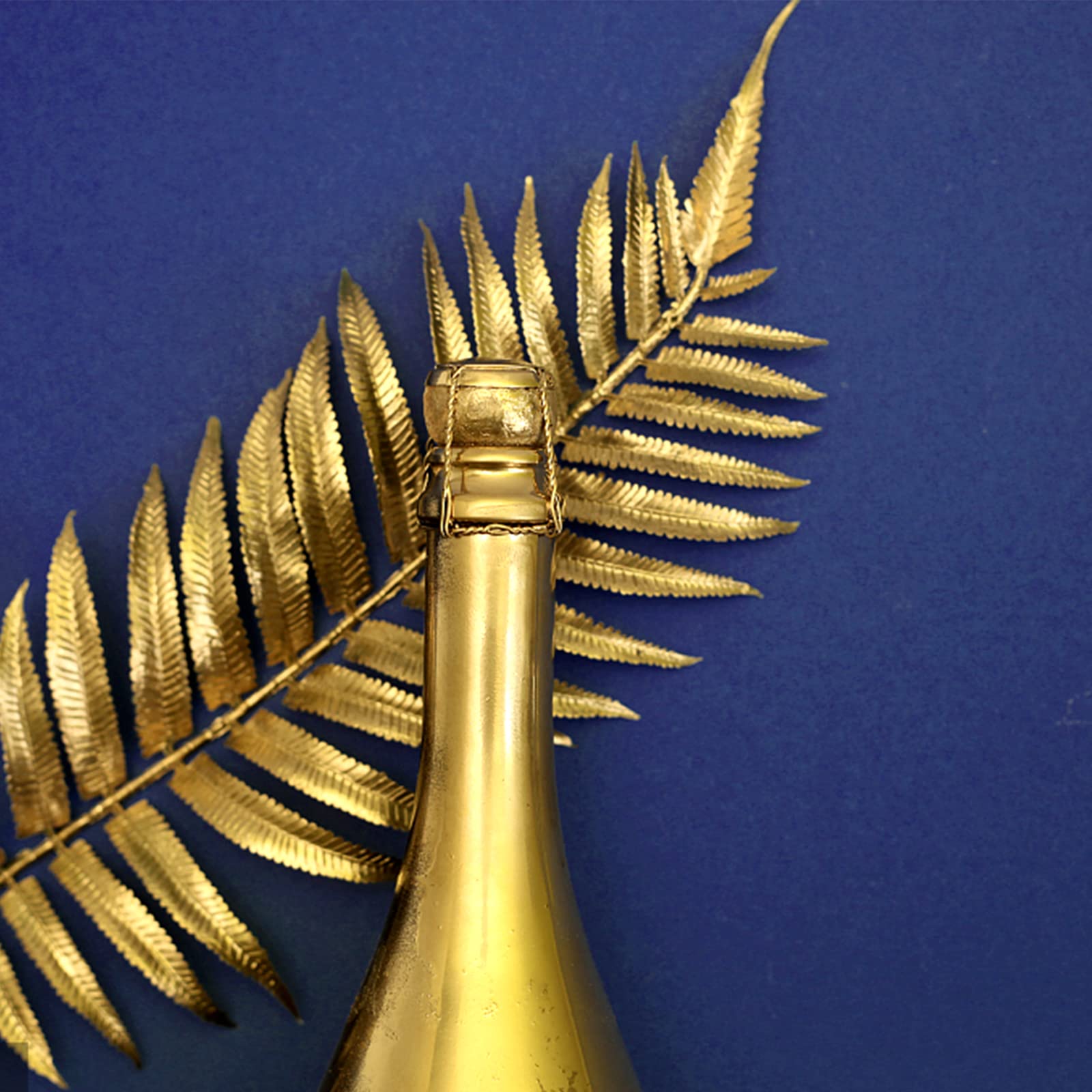 Gold Leaf Sheets for Arts, Painting, Gilding Crafting, Decoration, 5.5 by 5.5 Inches Imitation Gold Foil Sheets 100pcs