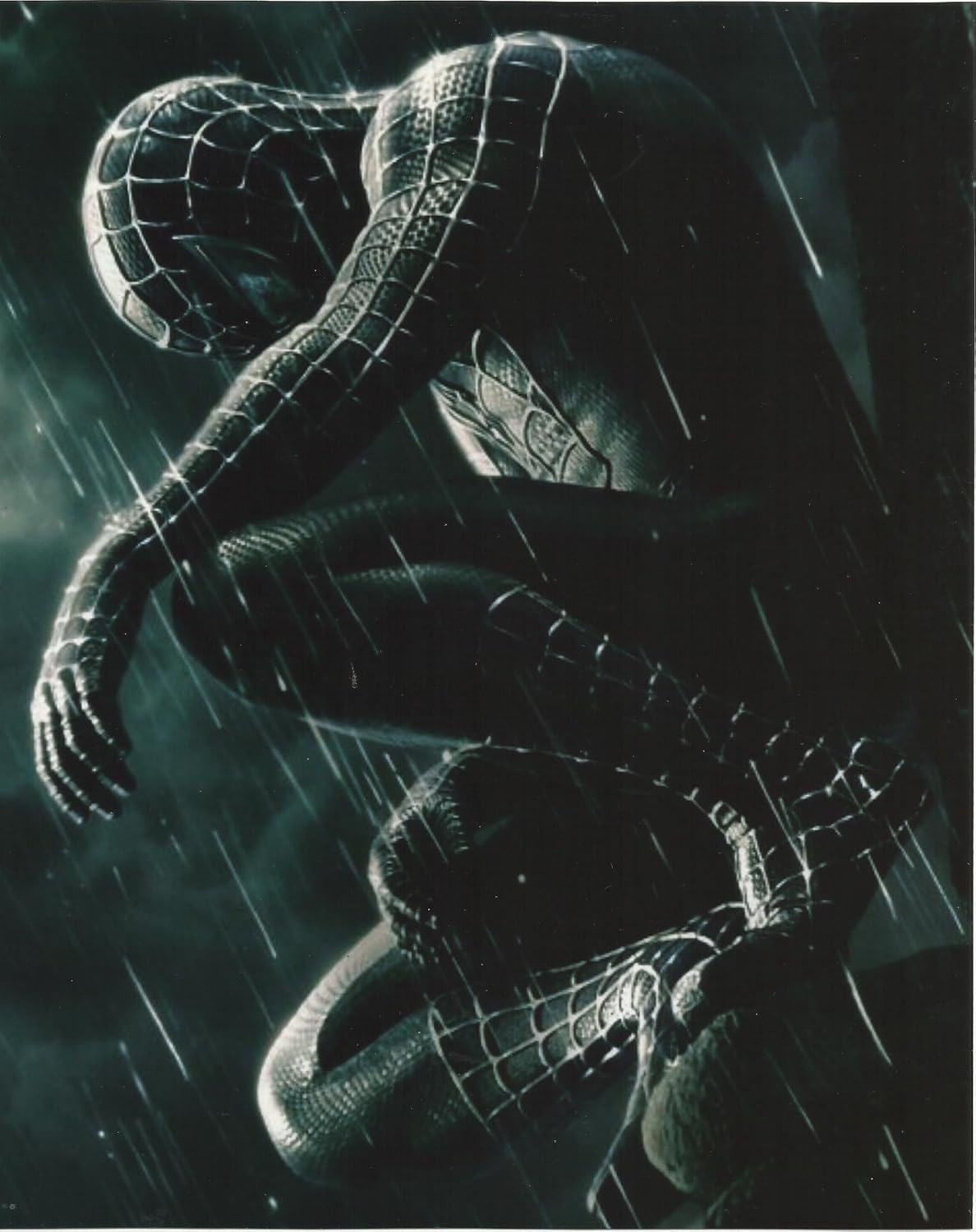 Spiderman Tobey Maguire in full black uniform in the rain 8x10 Photo