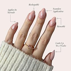 Glamnetic Press On Nails - First Kiss | Short