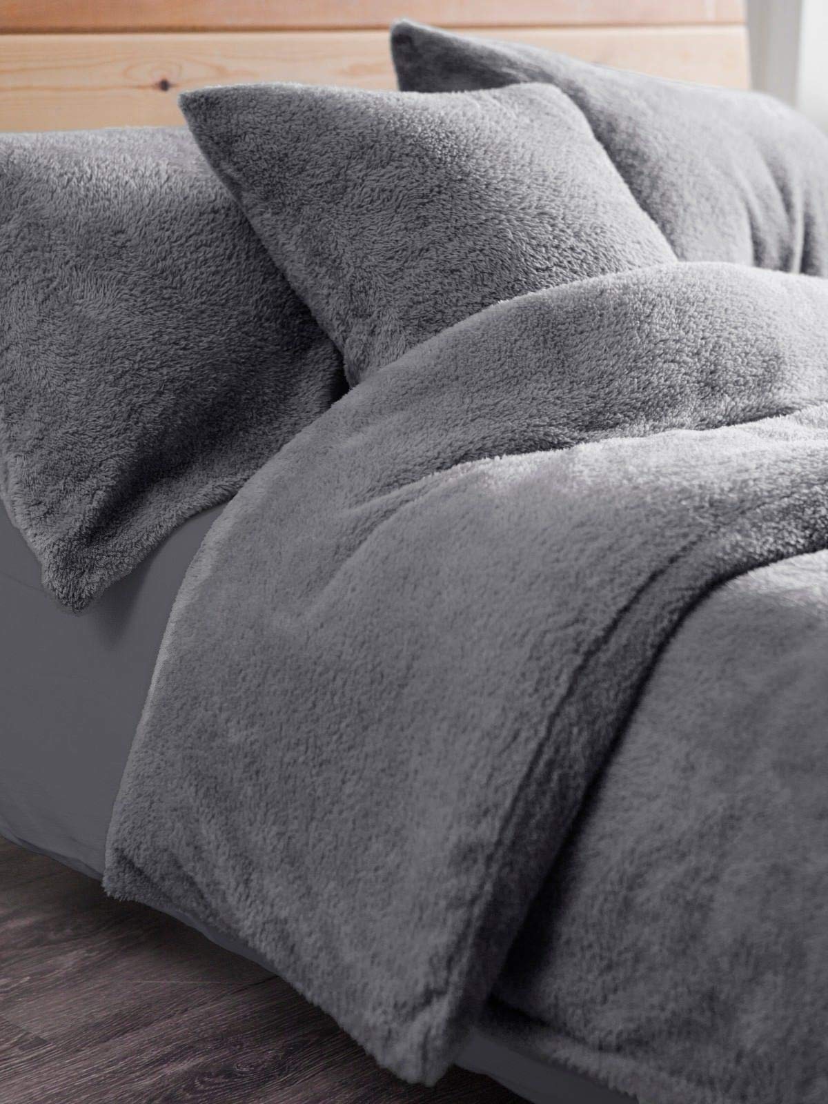 EXQUIZIT HOME Fleece Duvet Quilt Cover Bedding Set With Matching Pillowcase Teddy Fleece Warm and Cosy Silver Superking Only