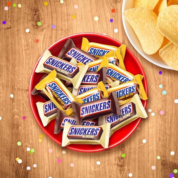 SNICKERS ORIGINAL, PEANUT BUTTER & ALMOND FUN SIZE MILK CHOCOLATE CANDY BARS VARIETY ASSORTMENT, PARTY SIZE