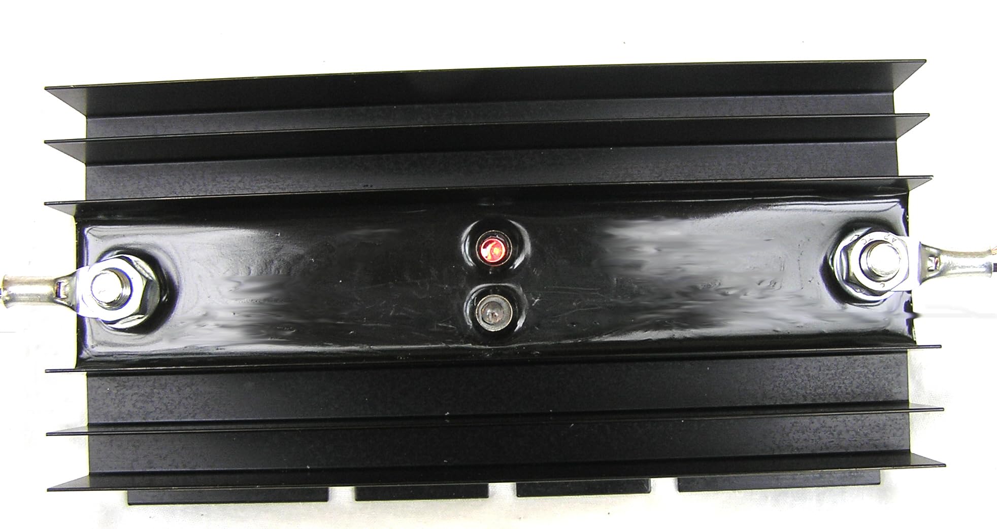 Safeshore Marine Over 30,000 sold! 70 amp galvanic isolator with built in status monitor. 2 isolators in one enclosure ensures maximum protection.