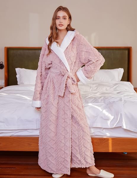 SKILYDIA LONG ROBES FOR WOMEN WITH HOOD,WOMENS PLUSH SOFT WARM ROBES/BATHROBES FOR WINTER (PINK, LARGE)…