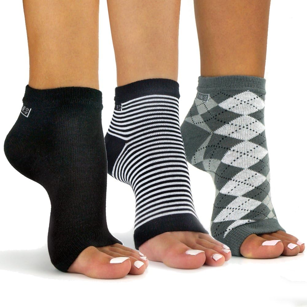 Freetoes Toeless Socks 3 Pairs.1Black, 1Argyle, 1 Stripe Amazon.ca