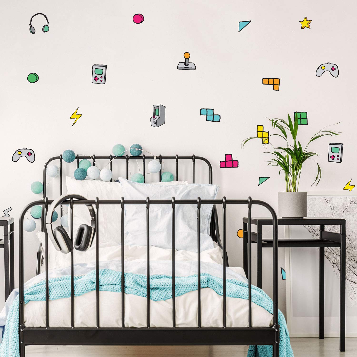 Stickerscape Gaming Wall Stickers | Perfect for A Childs Bedroom, Playroom Or Nursery | Easy to Apply | 42 Gaming Stickers Included | Perfect to Add Interest to a Plain Wall