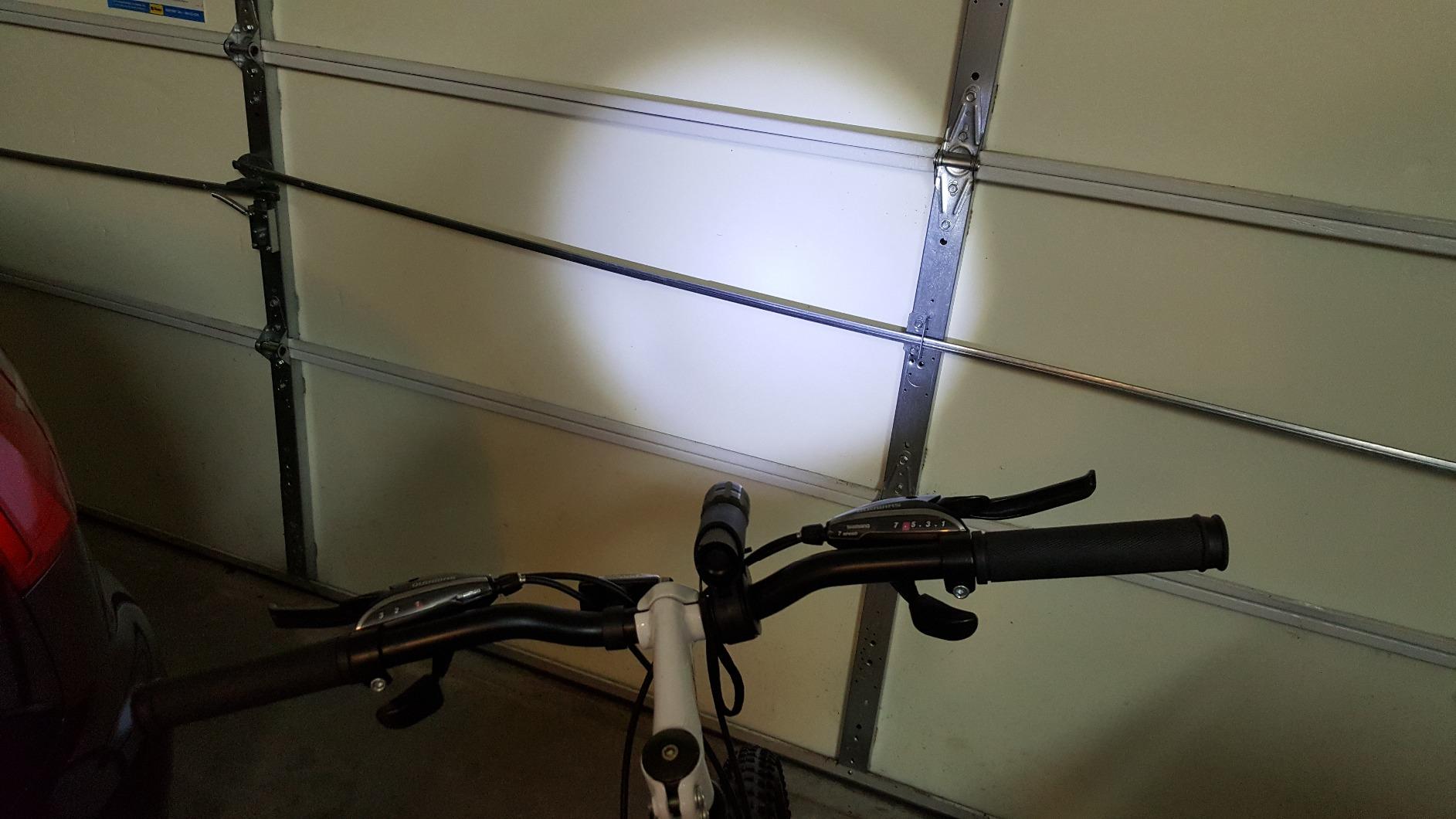 schwinn bike phone mount