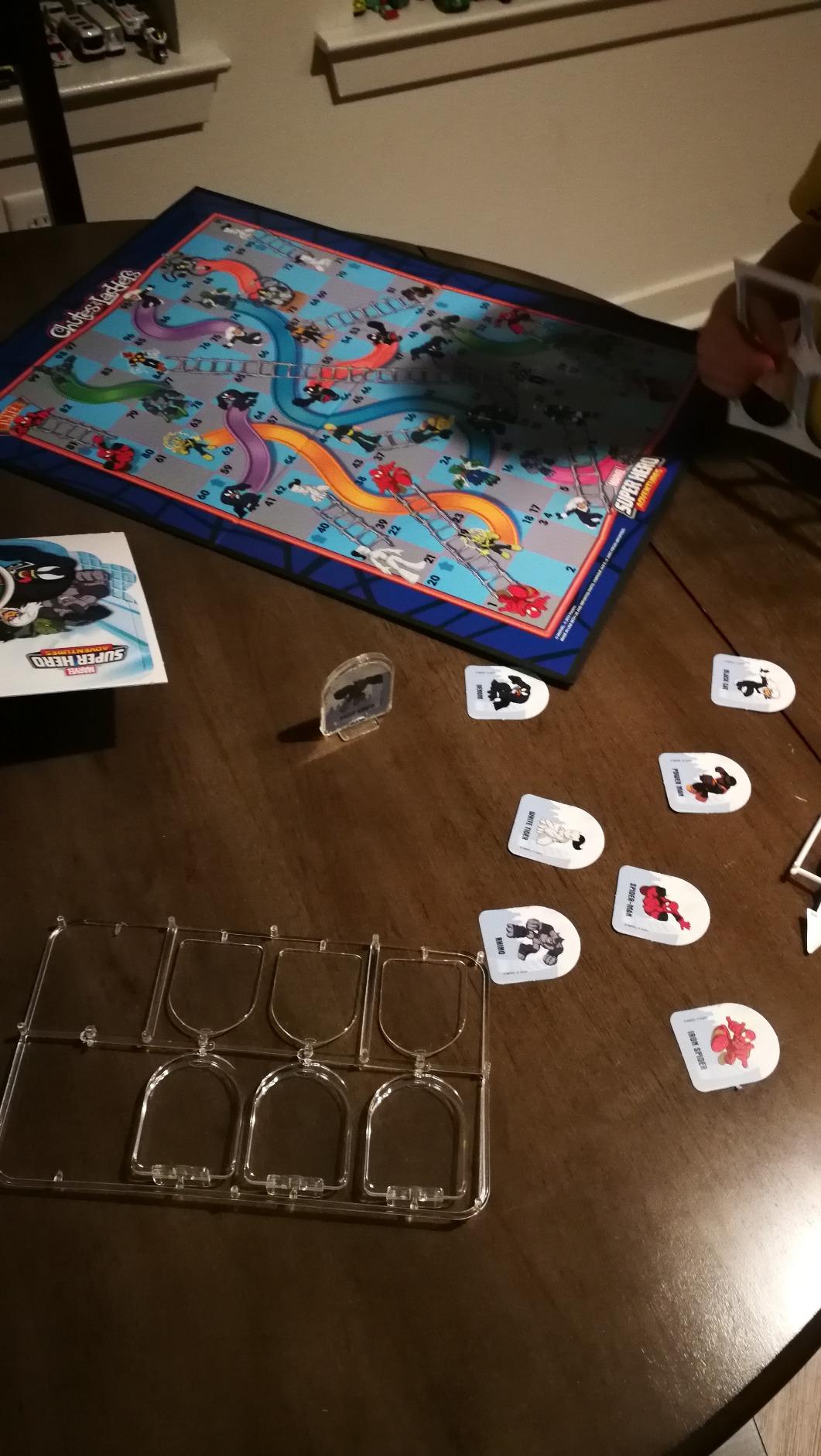 4/mo Finance Hasbro Gaming Marvel SpiderMan  Warriors Chutes