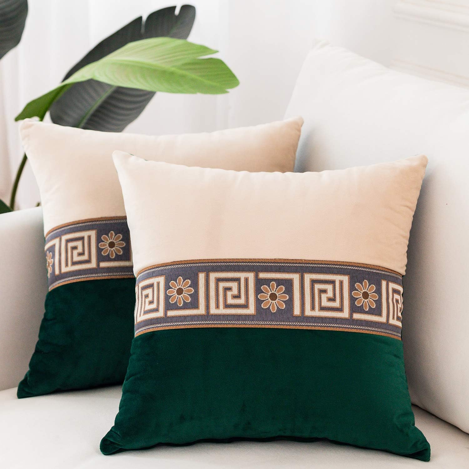 FabThing Throw Pillows Covers Decorative Retro Velvet Cushion Covers Classic 2 Clolor Covers Soft Coach Sofa Chair Home Set of 2,18x18 Inches Daek Green
