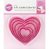 Wilton Nesting Heart Cutter Set