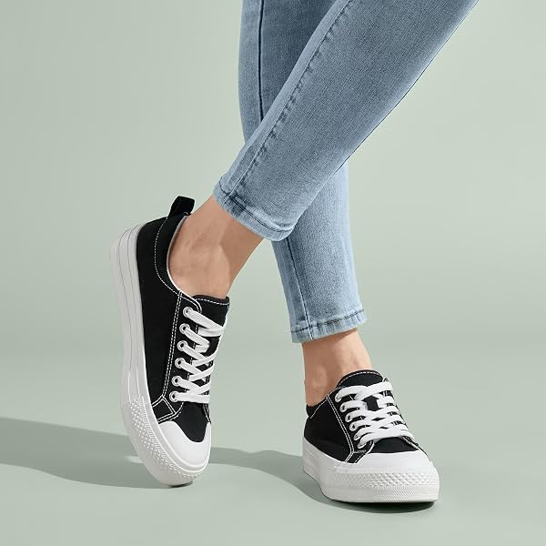 HEEZ WOMENS PLATFORM FASHION CANVAS SNEAKERS LOW TOP LACE UP TENNIS SHOES BREATHABLE LIGHTWEIGHT NON SLIP SHOES CASUAL RUNNING WALKING SHOES BLACK AND WHITE, 7