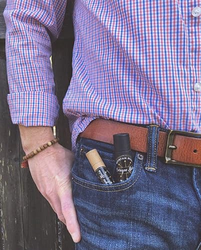 Solid Cologne for Men with Vetiver Clove Gift Wrapped Stocking