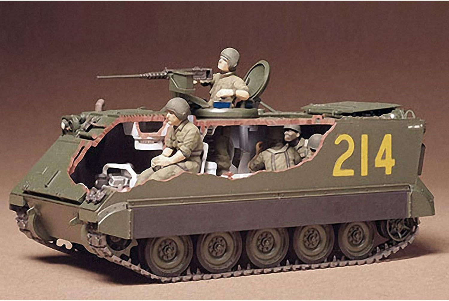 TAMIYA TM35040 M113 US APC 1/35 Military Land Vehicle Model Building