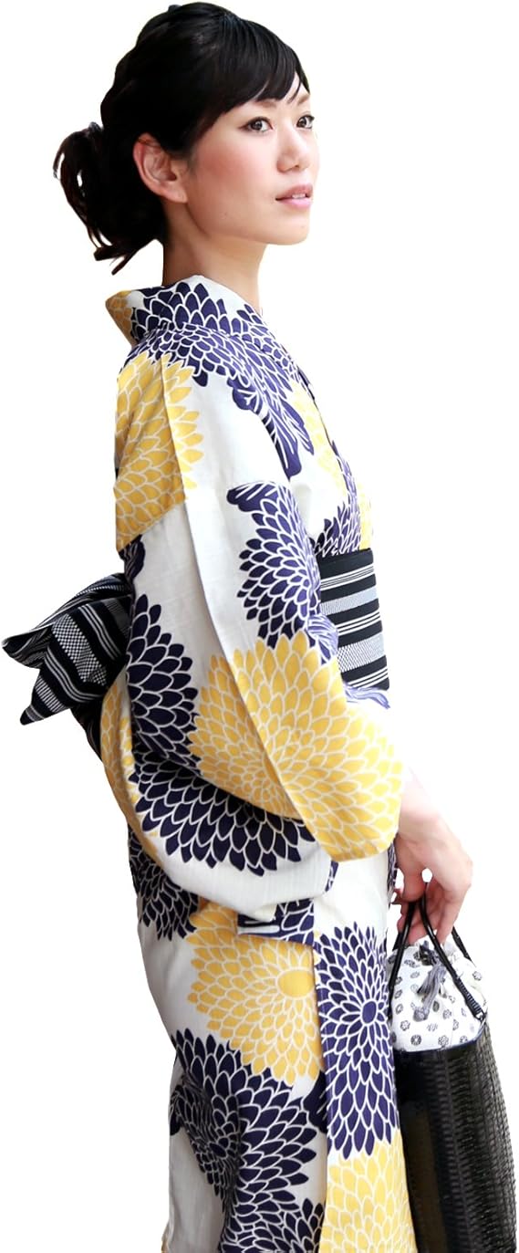 Amazon モデルサイズ 白地に黄色と紺の大輪の菊 浴衣 女