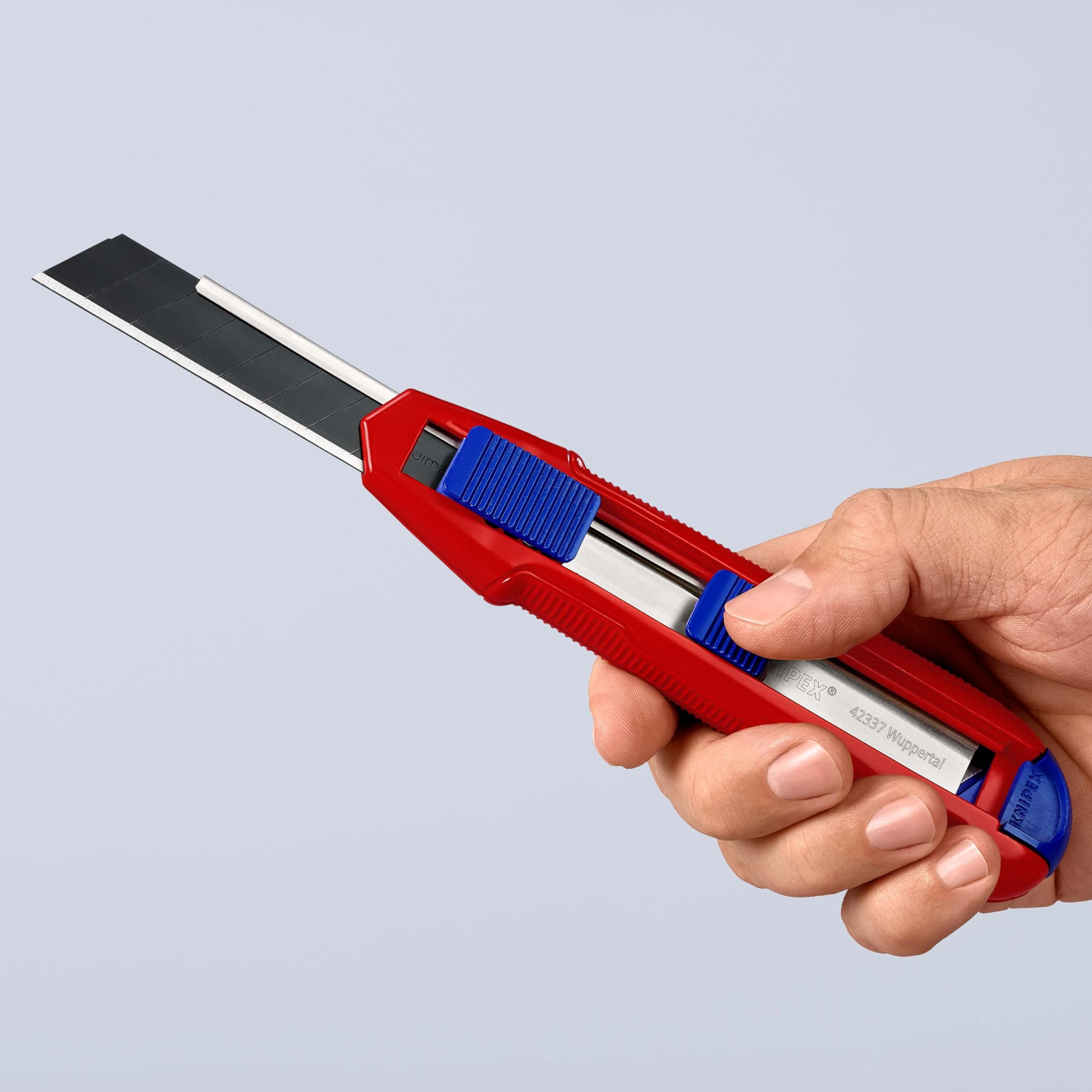 KNIPEX CutiX Universalmesser, mit Stabilisierungsschiene, Klingenverriegelung, 18 mm Abbrechklinge, Cuttermesser, Teppichmesser, 90 10 165 BK 5