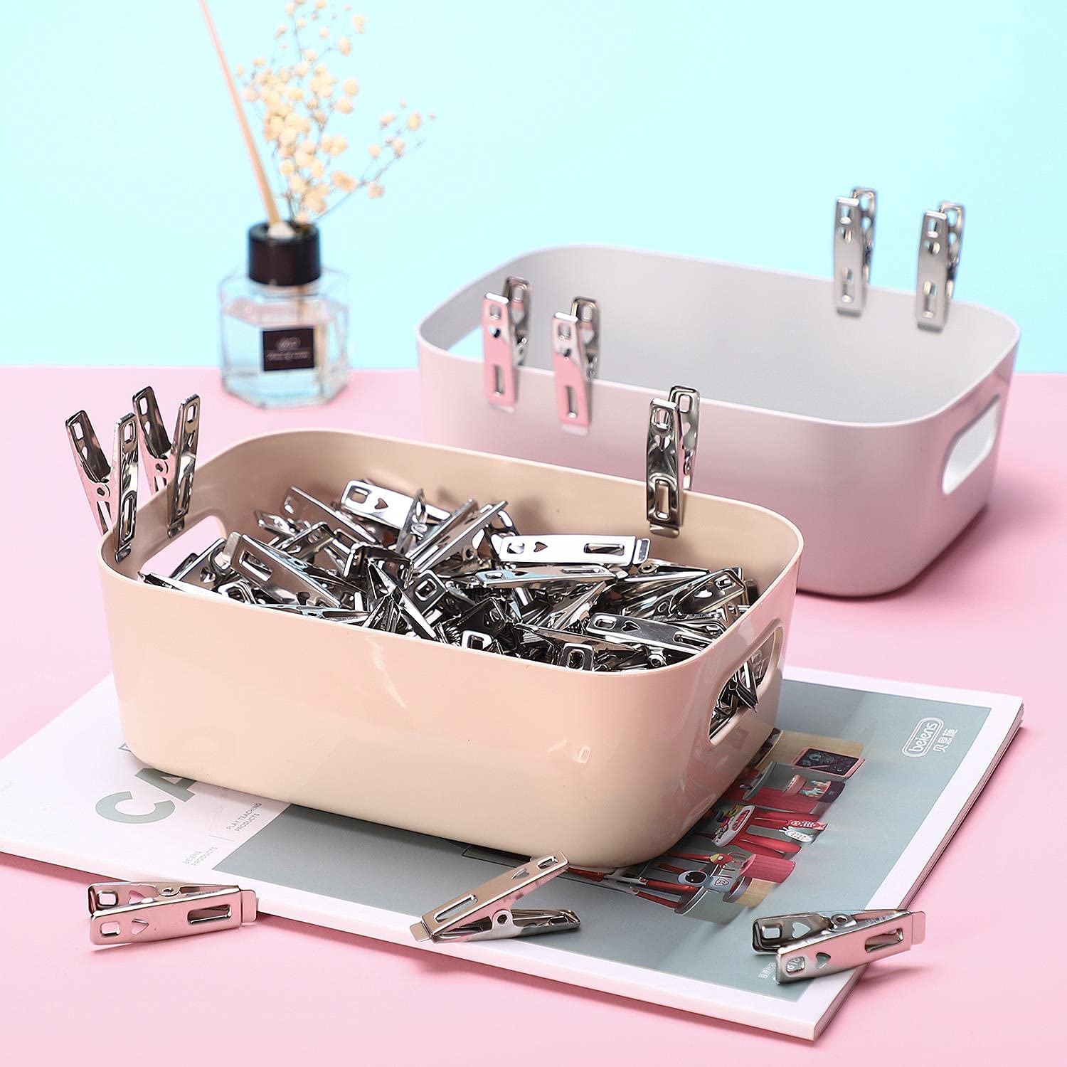 Vinsani ® Laundry Clothes Pegs Stainless Steel Spring-Loaded Metal Clip Strong Grip and Windproof Laundry Pegs Quality Non-Slip Clothes Pins for Home and Garden 3 Packs of 20