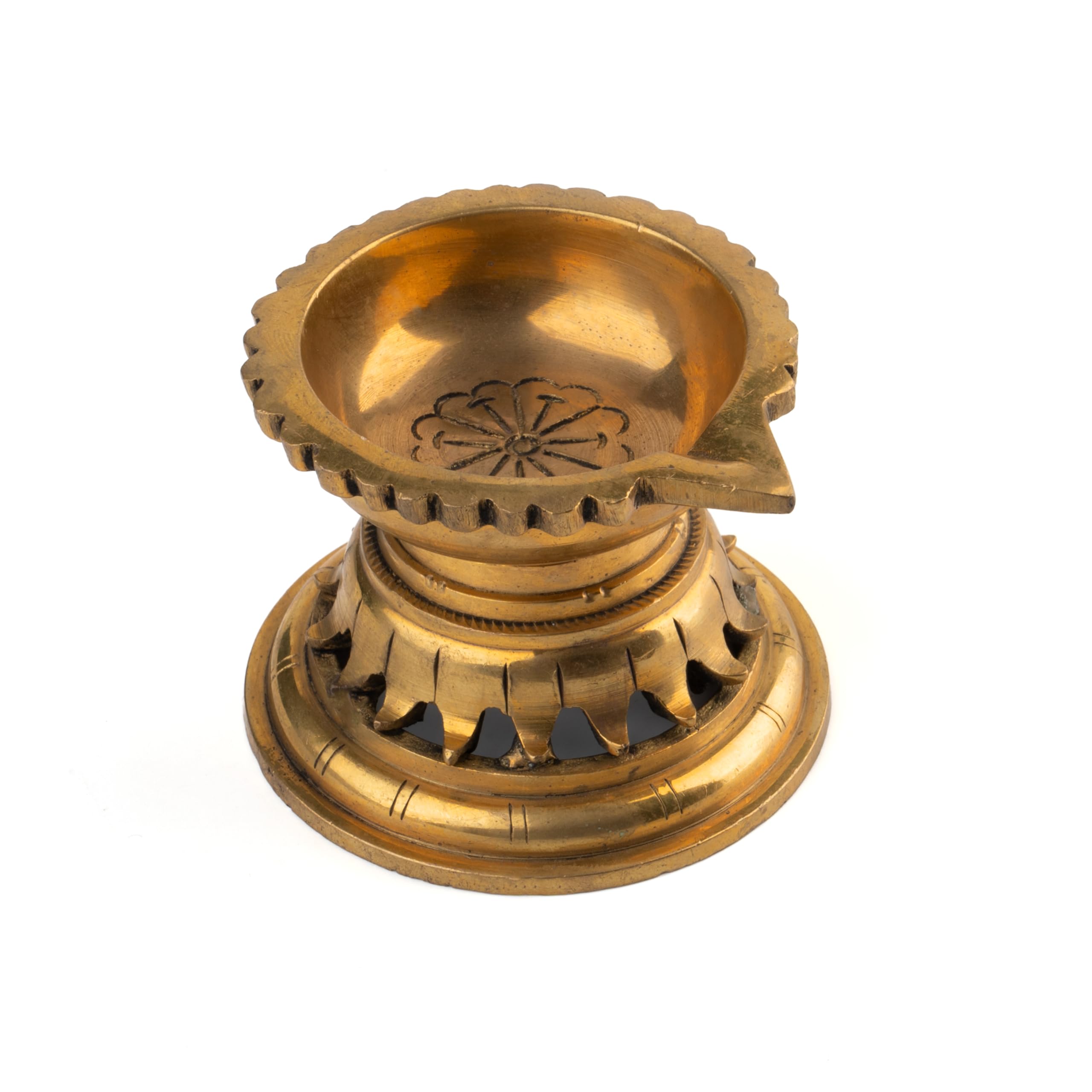 Brass Diya Pooja Diya Pital Deep Aarti Deepak Diya for Pooja Purposes ...