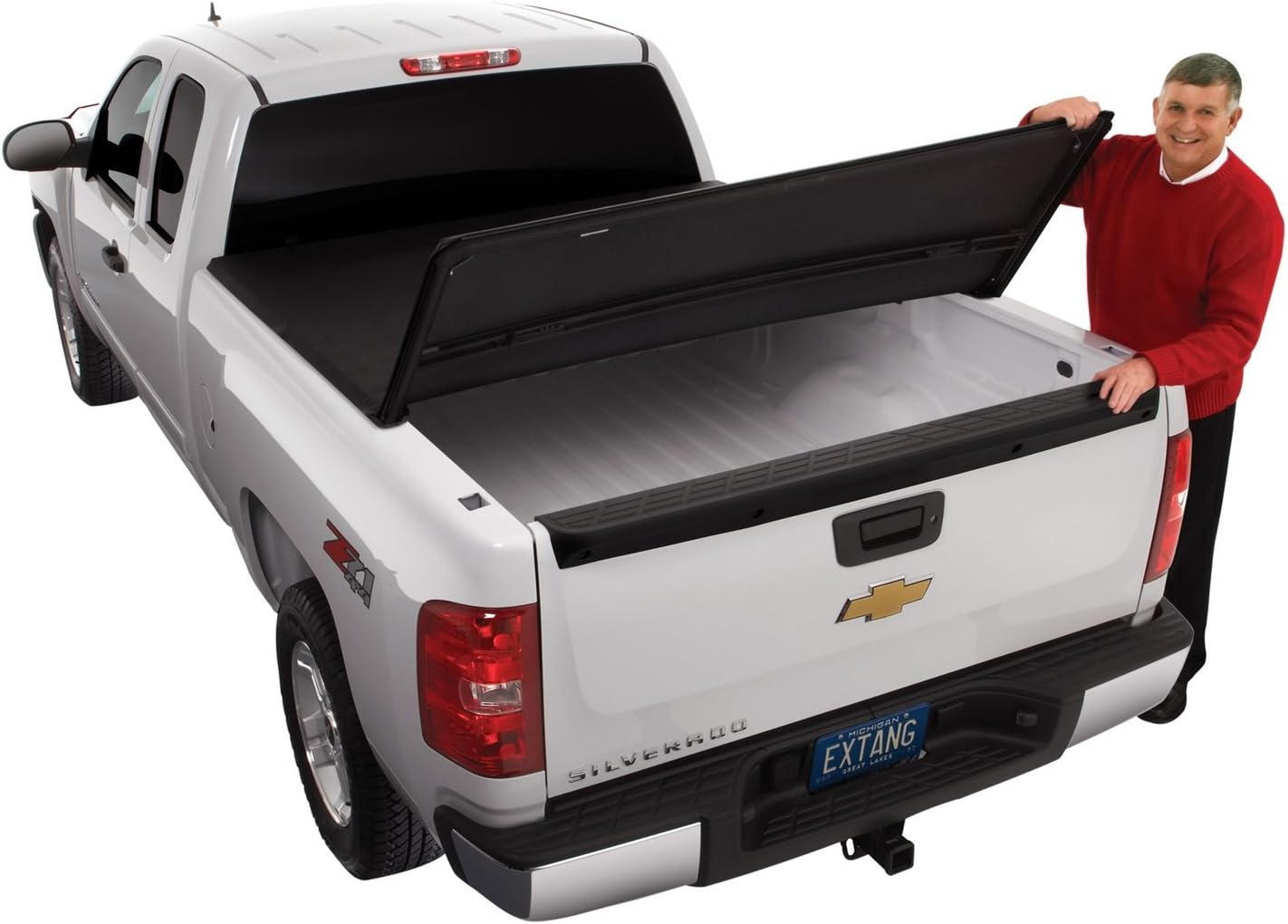 Amazon Com Extang 44445 Original Trifecta Trifold Truck Bed Cover Fits Chevy Gmc Silverado Sierra 1500 5 Ft 8 In 2014 18 Automotive