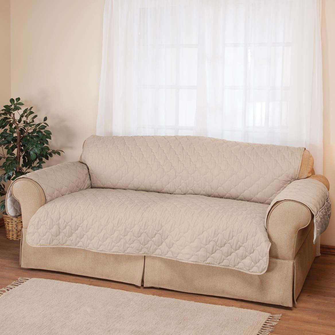 Amazon Com Oakridge Xl Protector In Beige Deluxe Microfiber Sofa