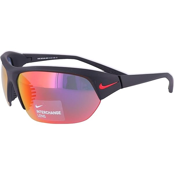Amazon.com: Nike Unisex Swerve P FD1850 NKFD1850 Sunglasses