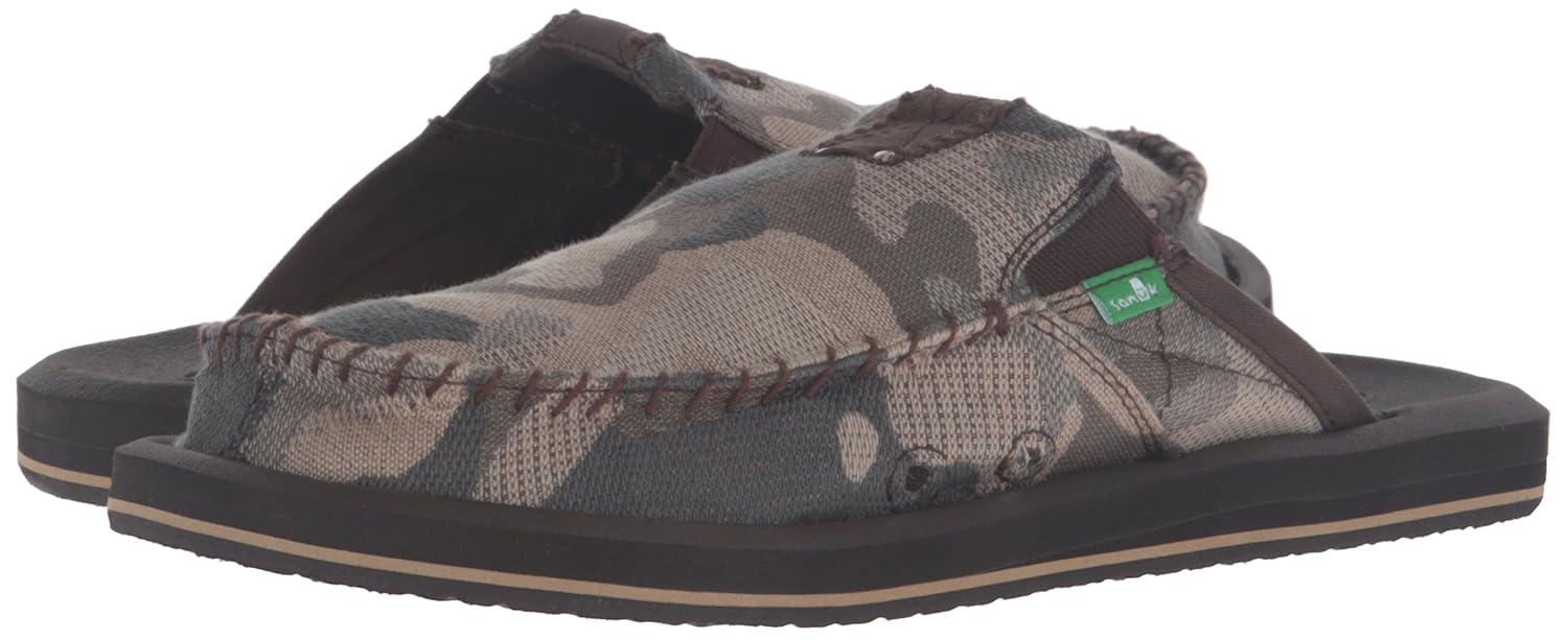 mens camo sanuks