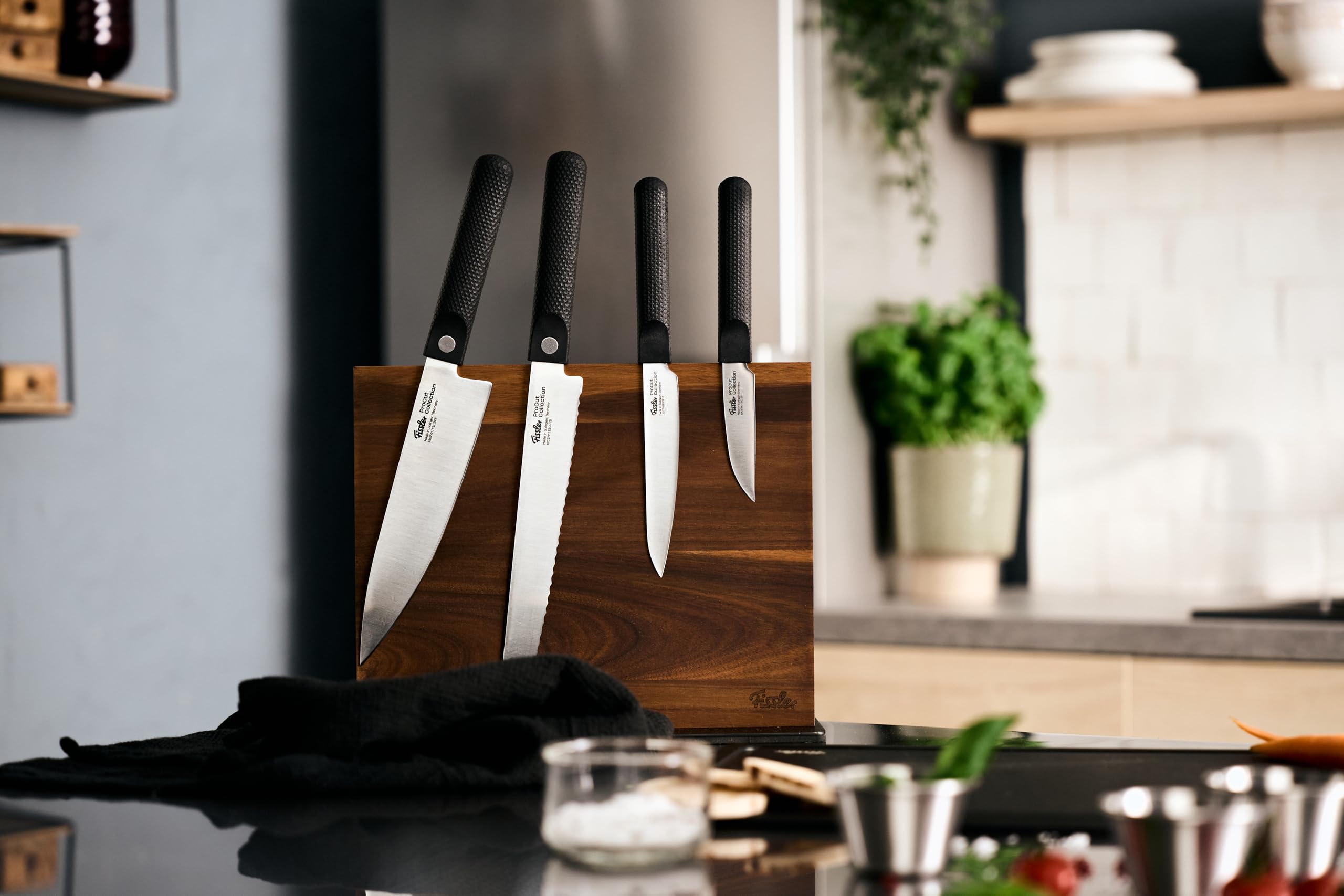 Fissler Procut/Premium-Kochmesser (16 cm) handgeschliffene Edelstahlklinge, Made in Germany, Allzweck-Küchenmesser, Universalmesser, extra breite Messerklinge, ergonomisch 2