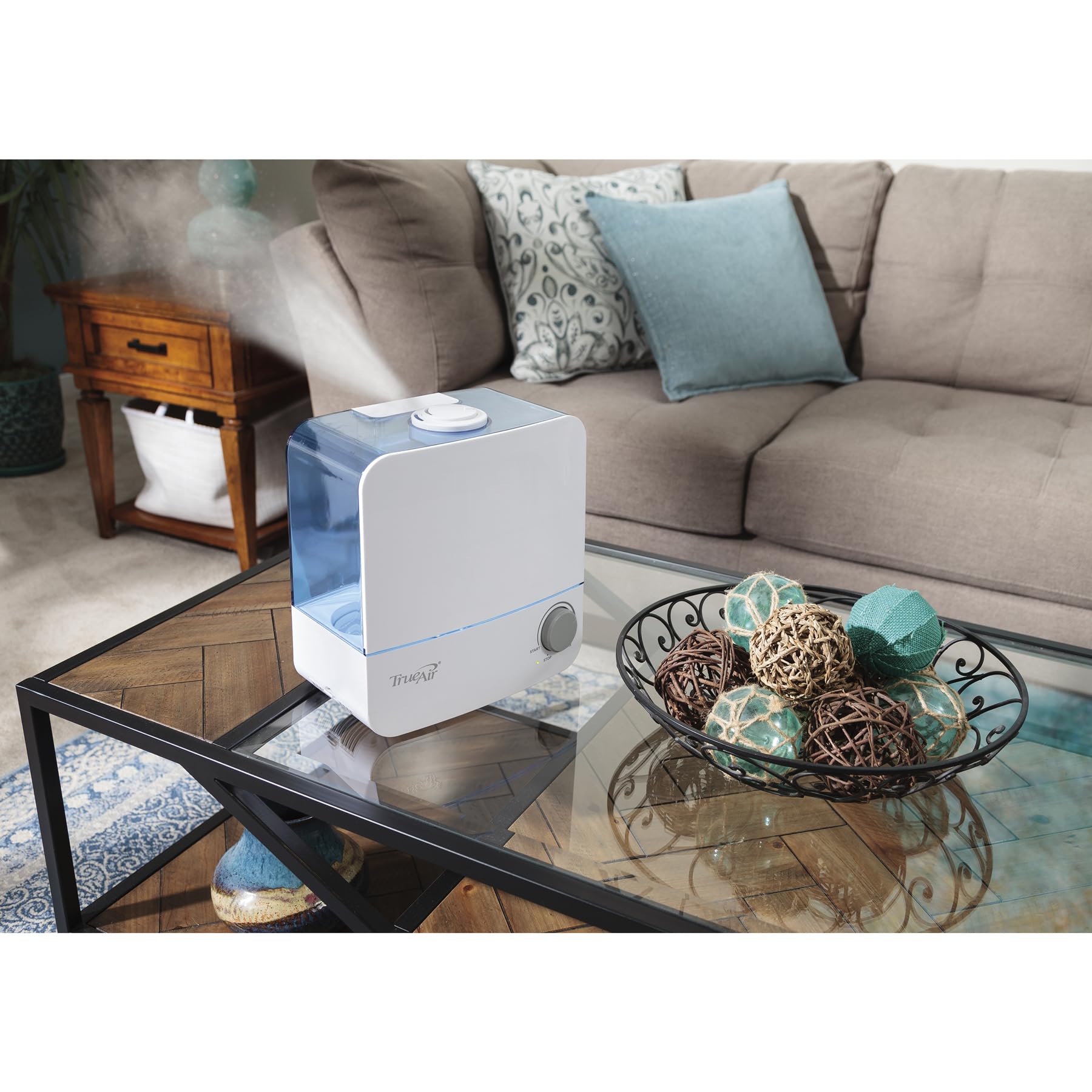 Hamilton Beach TrueAir Cool Mist Humidifiers for Bedroom Large Room, 5.5L, Whisper Quiet, Rotating Nozzle, Auto-Shutoff, Filter-Free, White (04700)