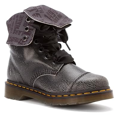 dr martens lisa