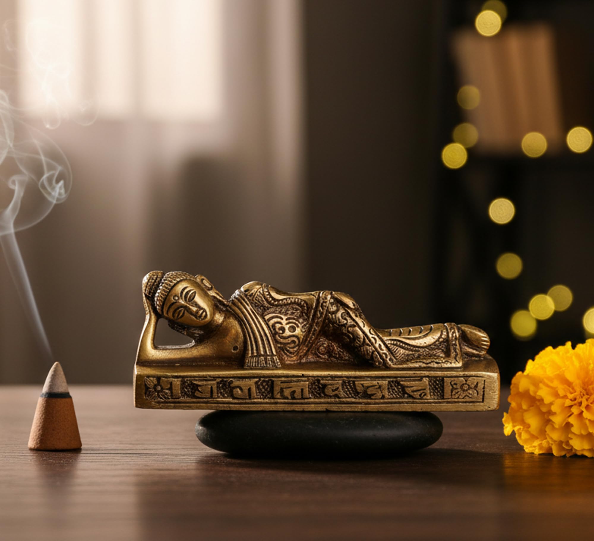 ESPLANADE Reclining Buddha Statue for Home Decor | Brass Sleeping Buddha Showpiece for Living Room, Meditation, Office Table Desk, Car, Shelf | Tibetan Buddhist Gift | Zen Idol & Figurine | Golden