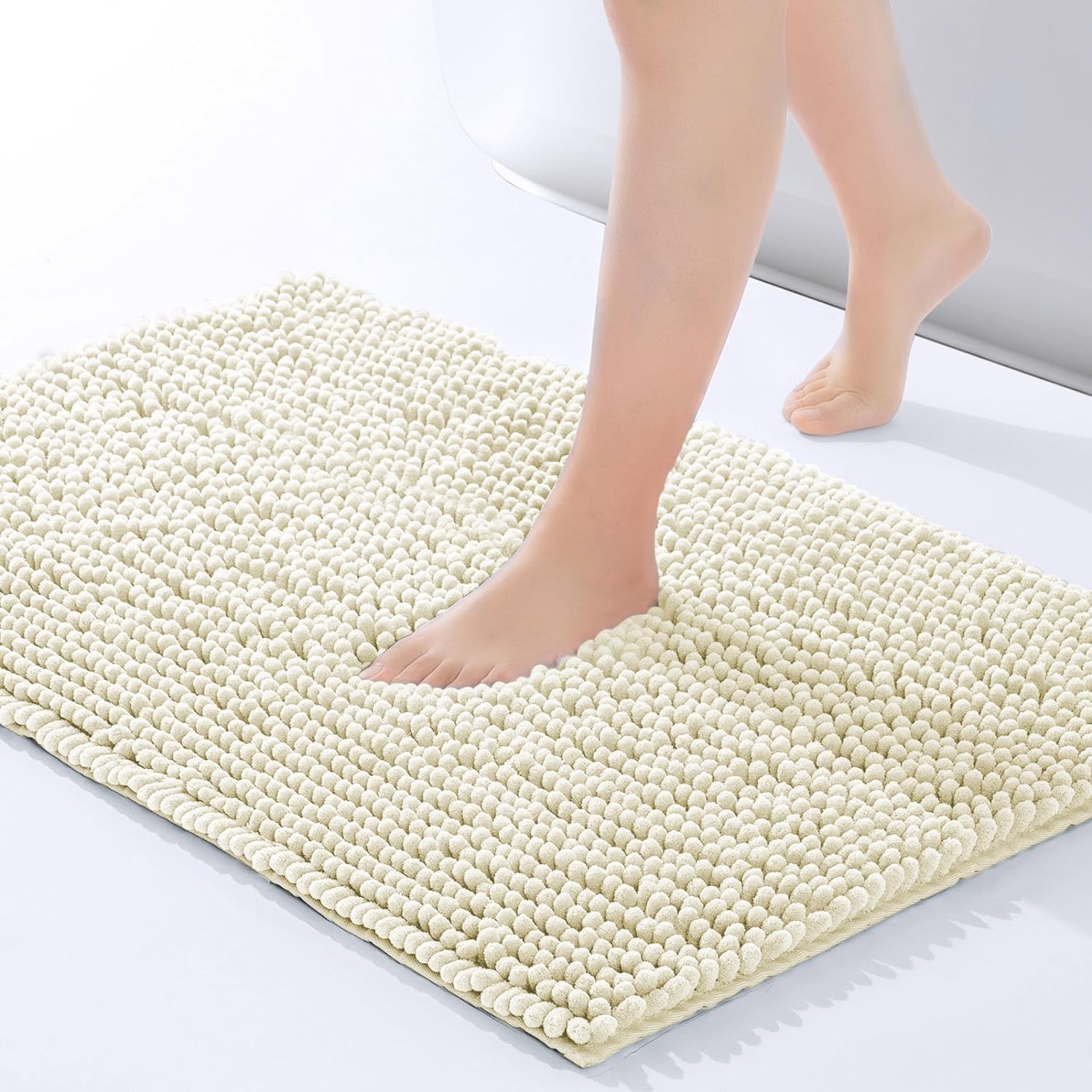 Moonlight Bedding Bath Mat Non Slip Anti Mould - Chenille Shower Mat Cream 50 x 80 cm Super Absorbent Bathroom Mat Machine Washable Extra Soft Fluffy Bathmat